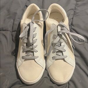 A New Day Women's Cream and Gray Sneakers